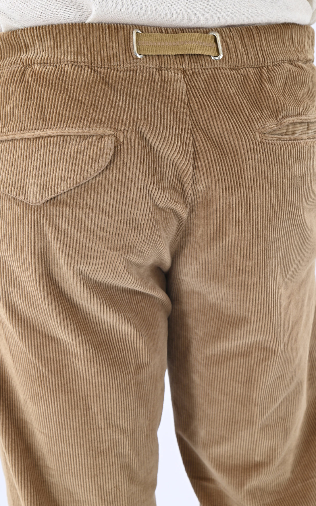 A &quot;24WSU66 181&quot; Camel Whitesand Pantalon Homme opened photo