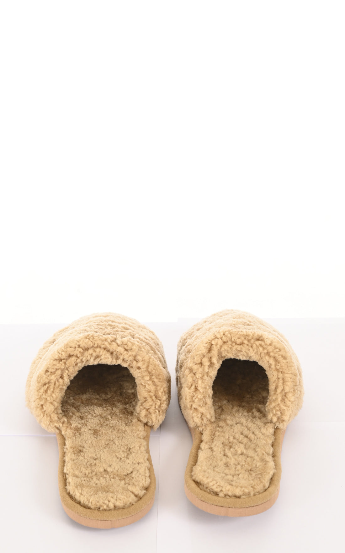 A &quot;PANTOUFLES&quot; Camel La Canadienne Chaussons Mixte interior photo