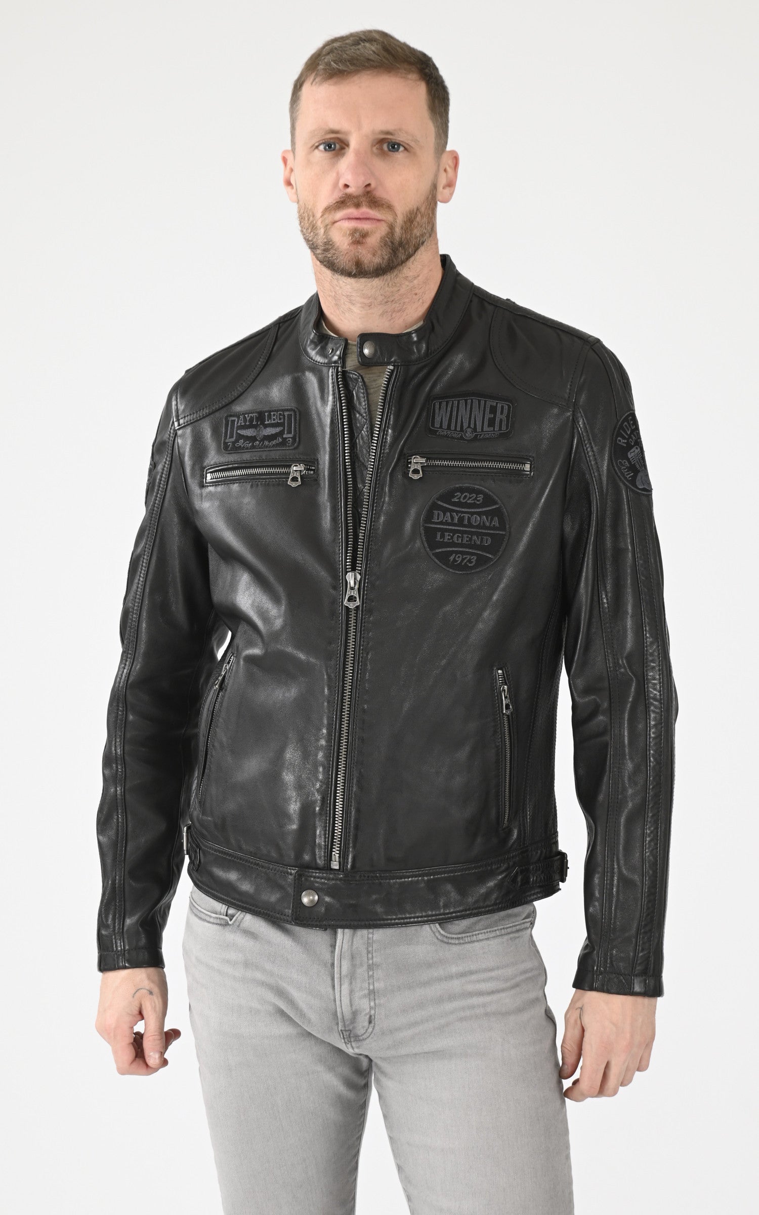 A &quot;WARTBURG 102832&quot; Noir Daytona 73 Blouson Homme closed photo
