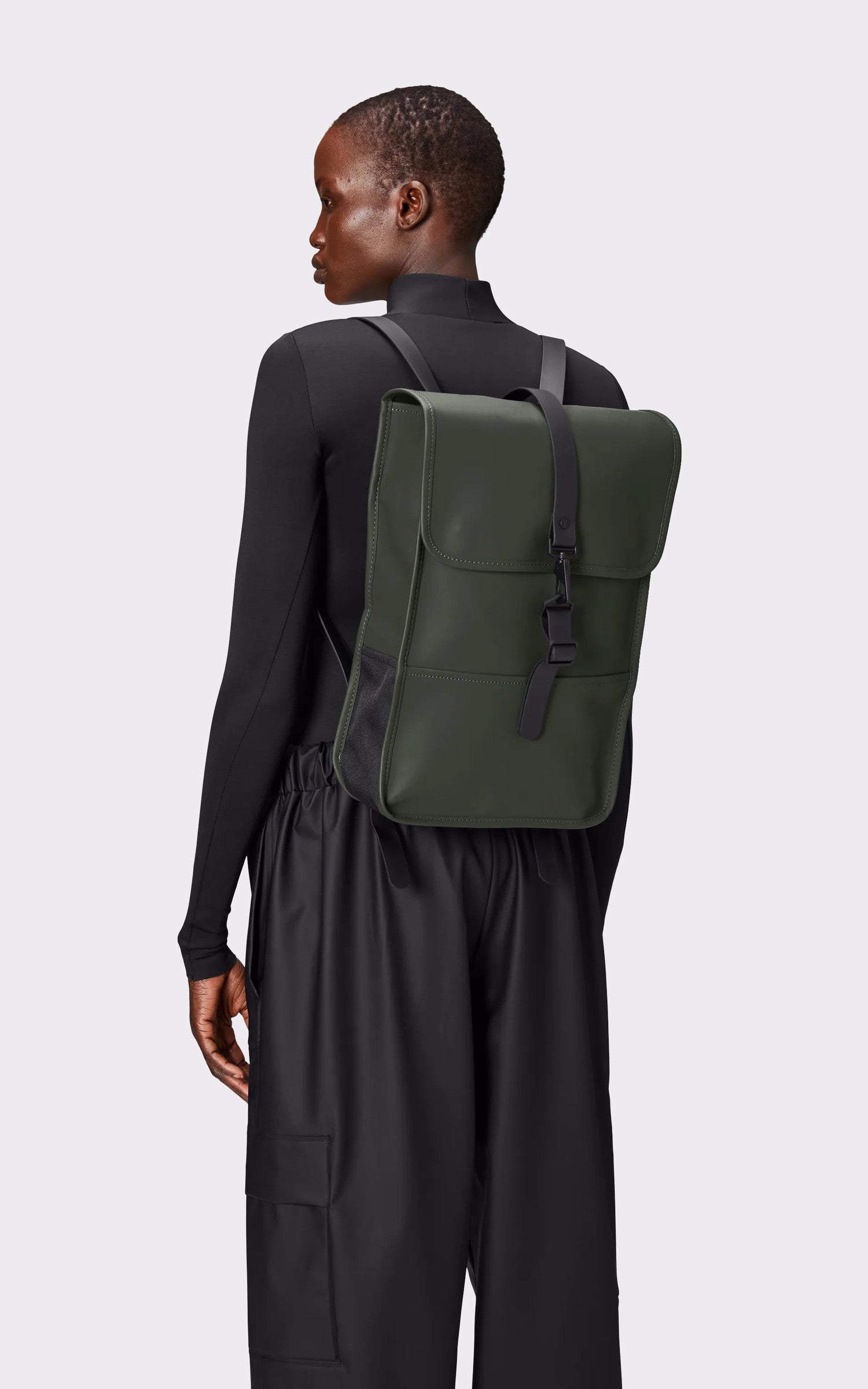 A &quot;13020 BACK PACK MINI&quot; Vert Rains Sac A Dos Mixte closed photo