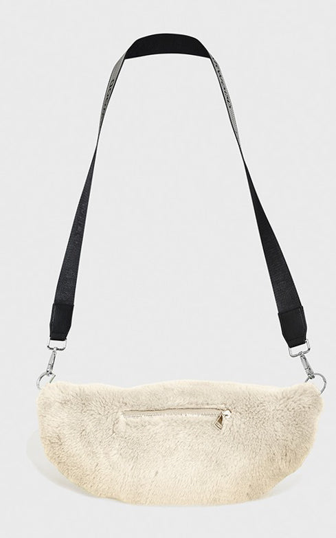 A &quot;JODIE 64542&quot; Beige Oakwood banane Femme opened photo