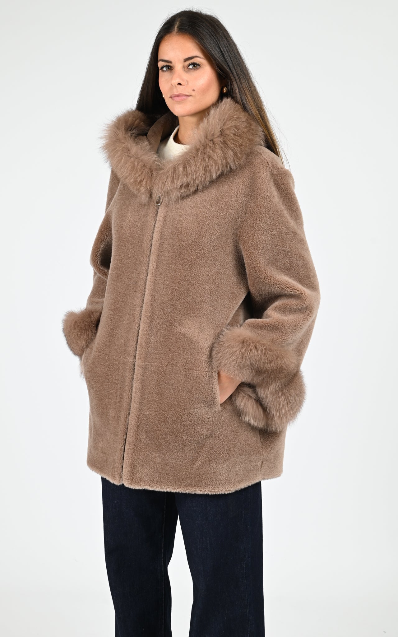 Manteau cape laine tissée et renard noisette 1